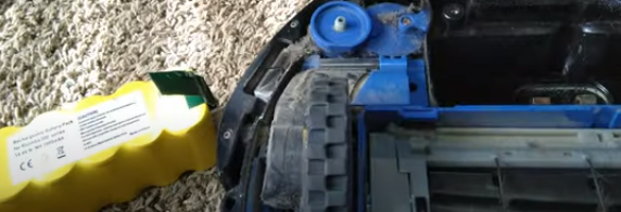 take out roomba battery