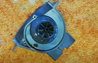 motor fan in the suction motor